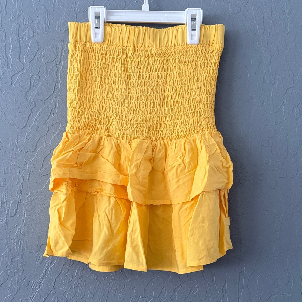 Sunny Yellow Smocked Women's strapless top
